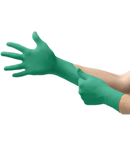 Ansell Touch N Tuff nitrile disposable glove, size Medium (7.5)