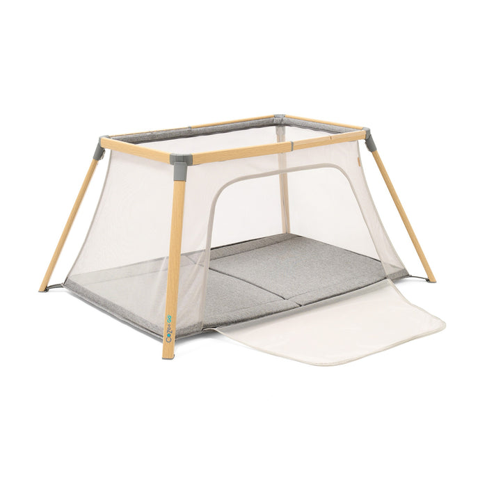 CoZee Go 3-in-1 Bassinet Travel Cot Playpen in Oak and Charcoal – Zip-down mesh side for playpen mode and easy child access