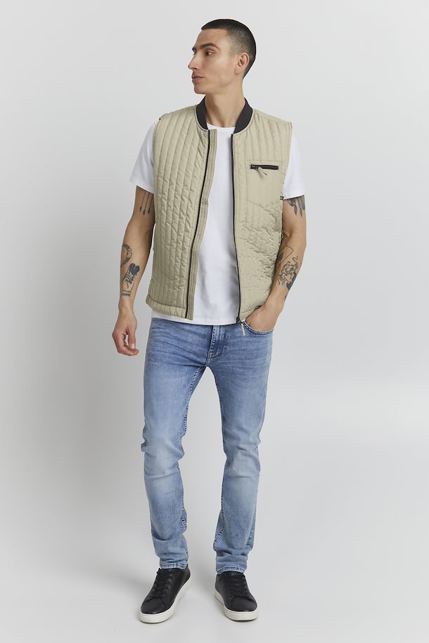 Crockery Puffy Vest