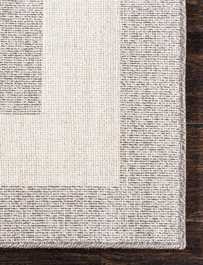 Delli Rectangle Rug