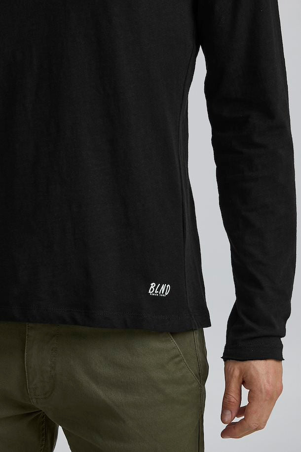 Long Sleeve Basic Tee With Pocket