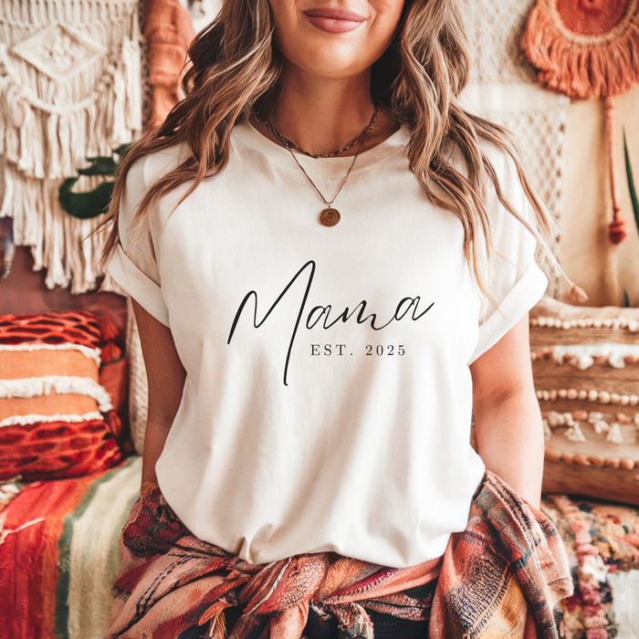 Mama Est. 2025 Women's Graphic T-Shirt