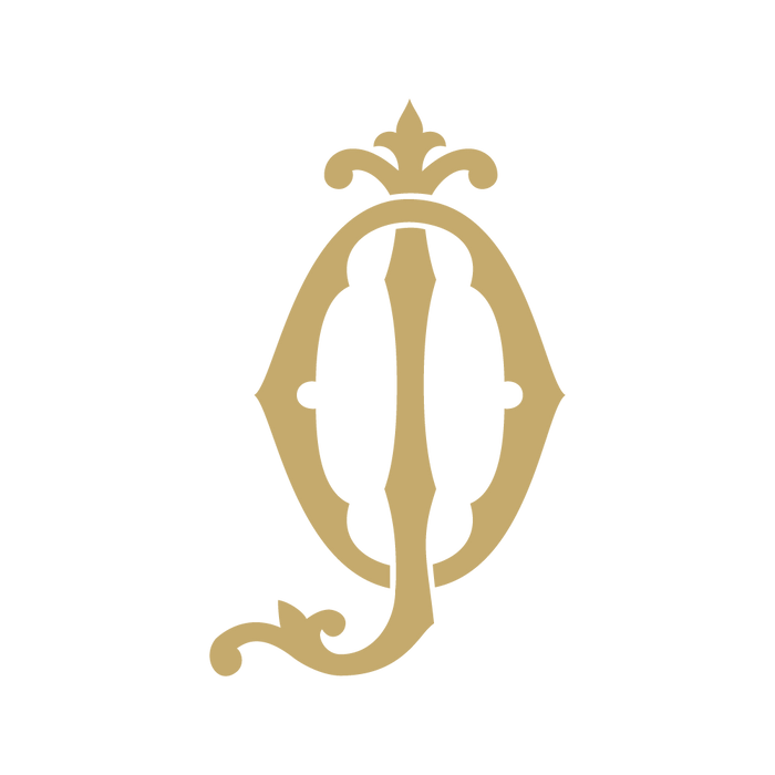 Monogram Chic JO