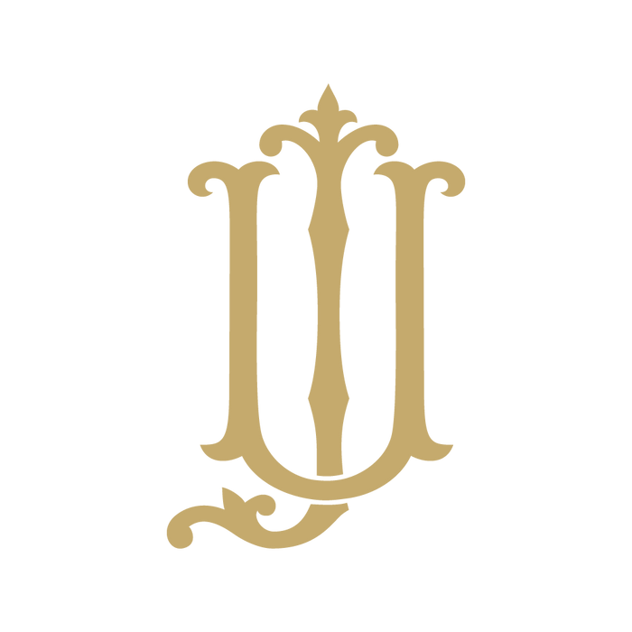 Monogram Chic JU