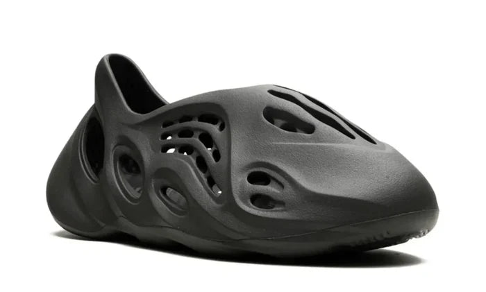 Yeezy Foam Runner Carbon YEEZY Foam Runner